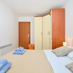 Promenada- 4pax With Parking Dubrovnik
