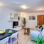 Promenada- 4pax With Parking * Dubrovnik