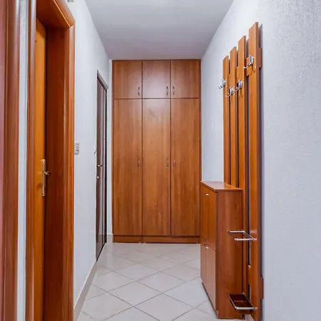 Apartment Promenada- 4pax With Parking *