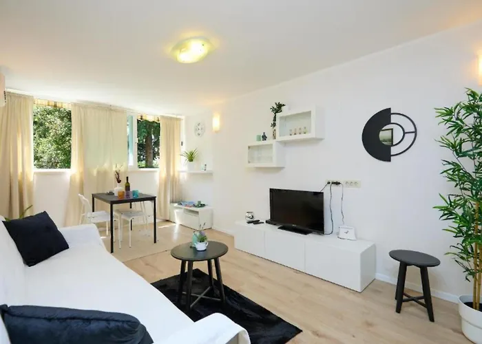 Promenada- 4pax With Parking *