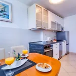 Promenada- 4pax With Parking * Dubrovnik